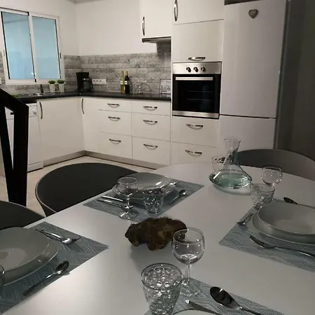 Casa Nova Adele + Pelletsoffen Appartement Dénia